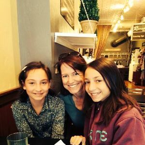 Meet your Posher, Val